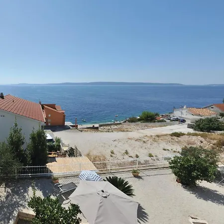 Apartment Bulicica Bok III Трогир